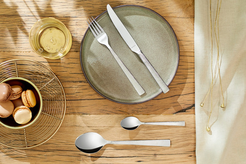 JEWEL Komplet sztućców dla 6 osób 24 cz. w kasecie drewnianej